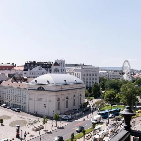 Апартаменты Ultra Central Location, Great Panorama