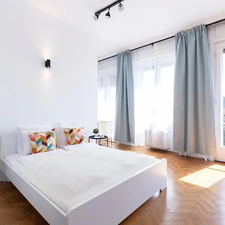 Апартаменты Ultra Central Location, Great Panorama